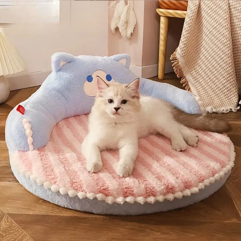 Adorable Bear-Shaped Pet Bed